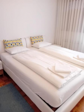 Karlovac4you apartment, free parking, self check in